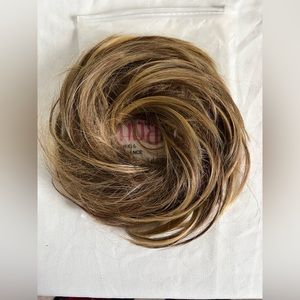 Juvabun straight hair bun